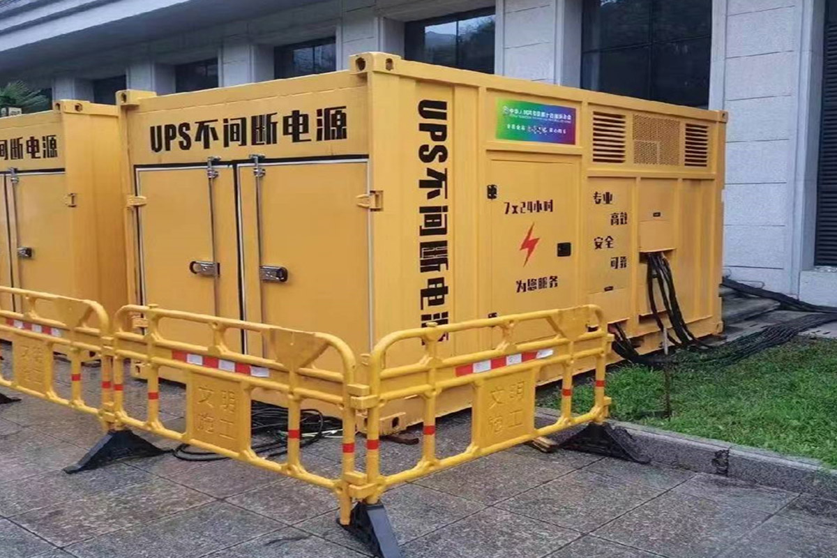 惠山发电机租赁施工现场